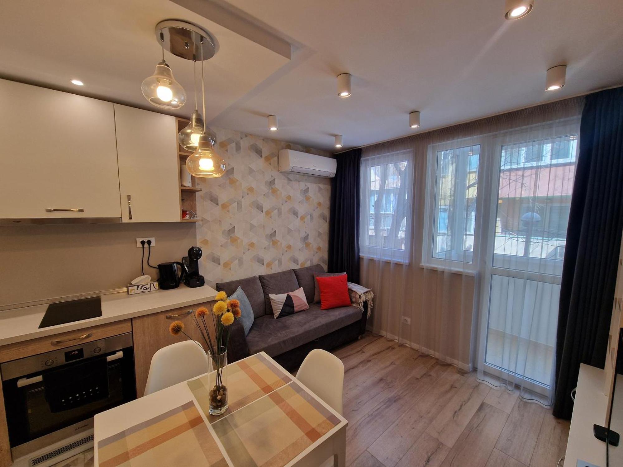 Brand New Luxury Flat In The City Center Varna Esterno foto